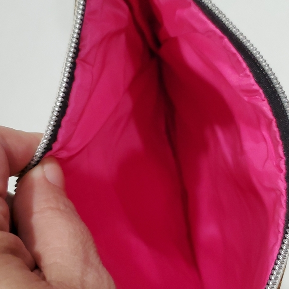LIKE NEW BREAKUPS TO MAKEUP BAG - Picture 3 of 3